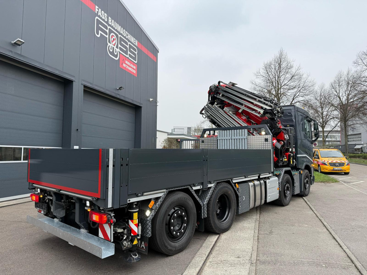 Volvo FH 500 | Kran Fassi F820 RA.2 | Jib L426 - Kamion sa tovarnim sandukom, Kamion sa dizalicom: slika 3 Volvo FH 500 | Kran Fassi F820 RA.2 | Jib L426 - Kamion sa tovarnim sandukom, Kamion sa dizalicom: slika 3