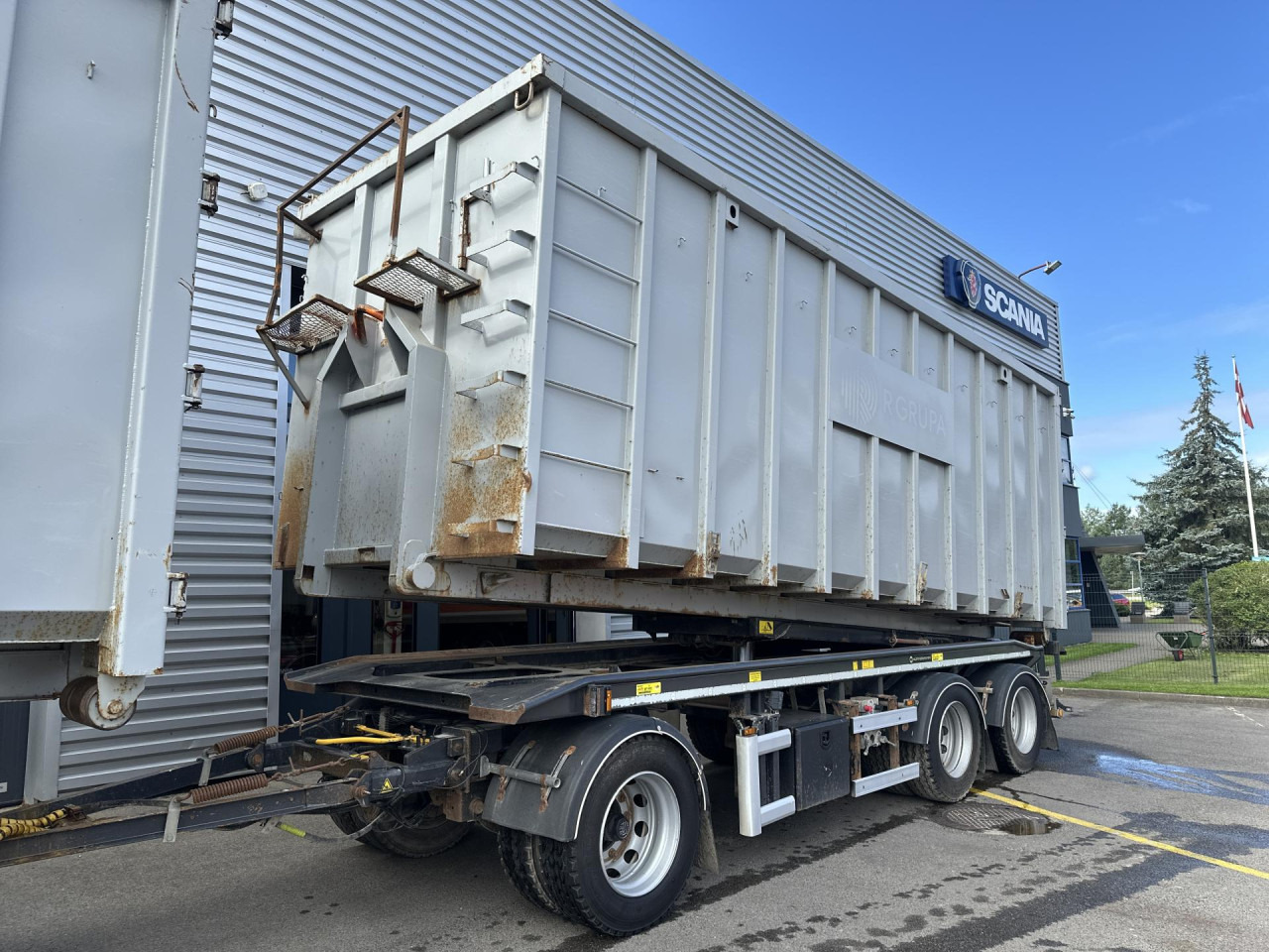 SCANIA R 450 B6x4HA - Kamion za prevoz kontejnera/ Kamion sa promenjivim sandukom: slika 5 SCANIA R 450 B6x4HA - Kamion za prevoz kontejnera/ Kamion sa promenjivim sandukom: slika 5