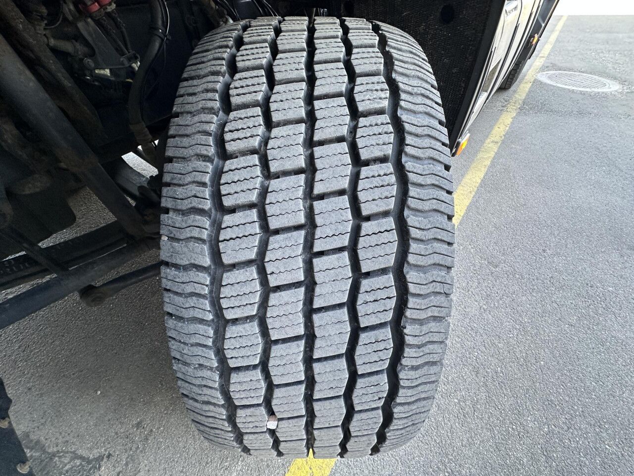RENAULT T - Tegljač: slika 2 RENAULT T - Tegljač: slika 2