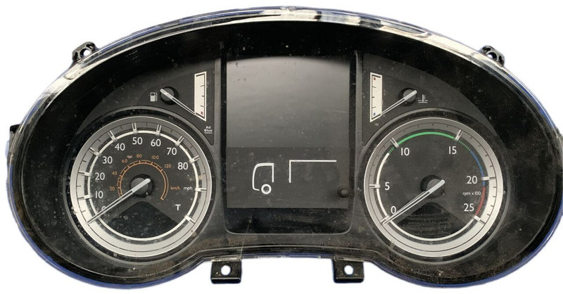 DAF XF 106 - Komandna tabla: slika 1 DAF XF 106 - Komandna tabla: slika 1