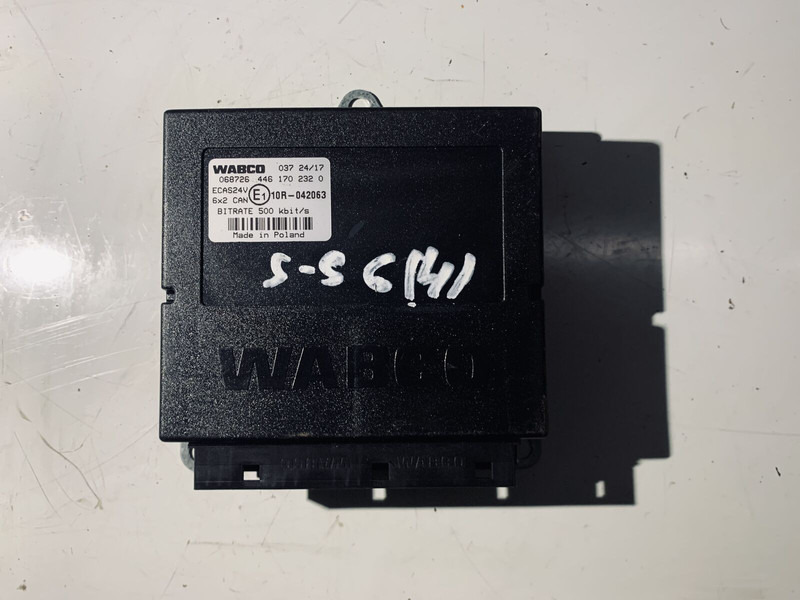 Iveco STRALIS 6 - Upravljačka jedinica: slika 2 Iveco STRALIS 6 - Upravljačka jedinica: slika 2