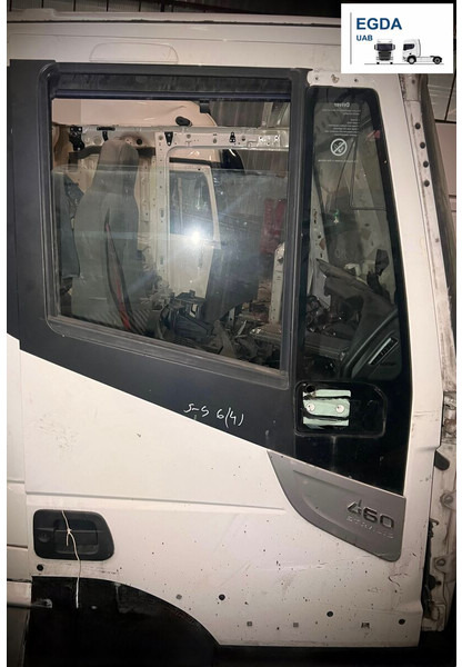 Iveco Stralis - Vrata i delovi: slika 1 Iveco Stralis - Vrata i delovi: slika 1