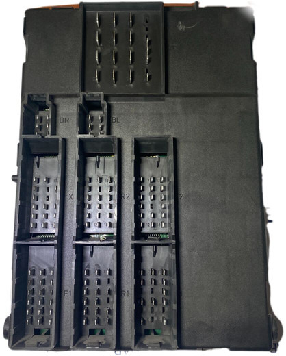 MAN 2012 - Upravljačka jedinica: slika 2 MAN 2012 - Upravljačka jedinica: slika 2