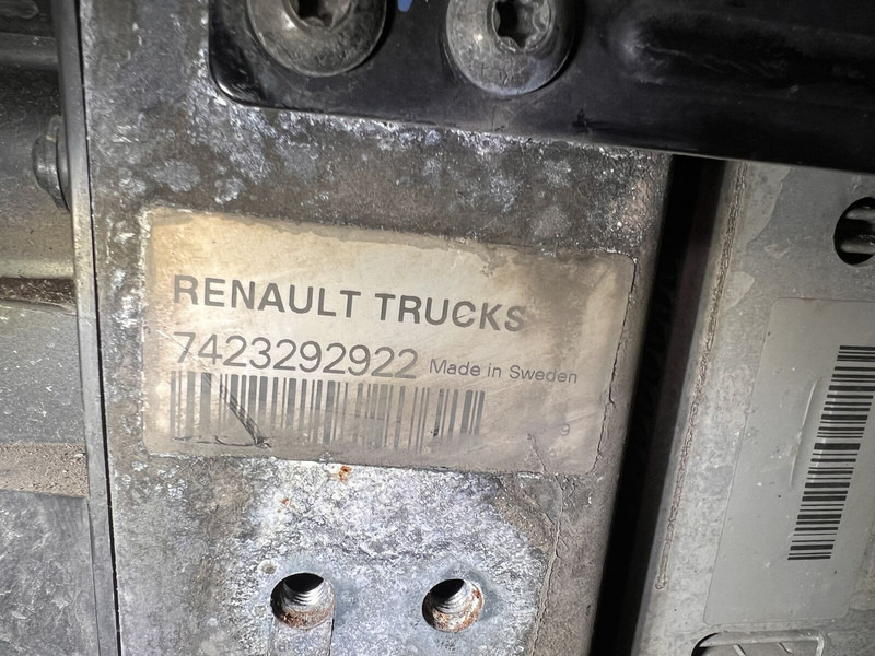 Renault - Radijator: slika 3 Renault - Radijator: slika 3