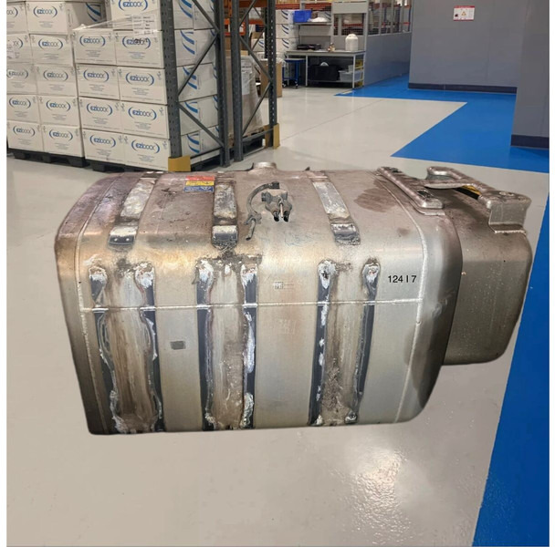 Scania - Rezervoar za gorivo: slika 4 Scania - Rezervoar za gorivo: slika 4