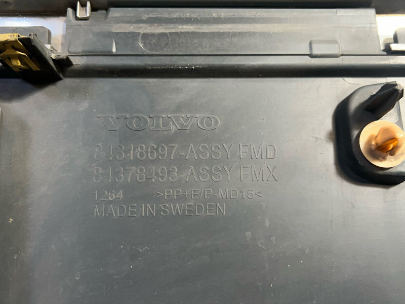 Volvo 2022 - Rešetka: slika 4 Volvo 2022 - Rešetka: slika 4