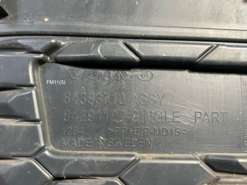 Volvo 2022 - Rešetka: slika 3 Volvo 2022 - Rešetka: slika 3