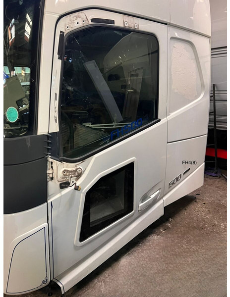 Volvo FH Left side doors - Vrata i delovi: slika 1 Volvo FH Left side doors - Vrata i delovi: slika 1
