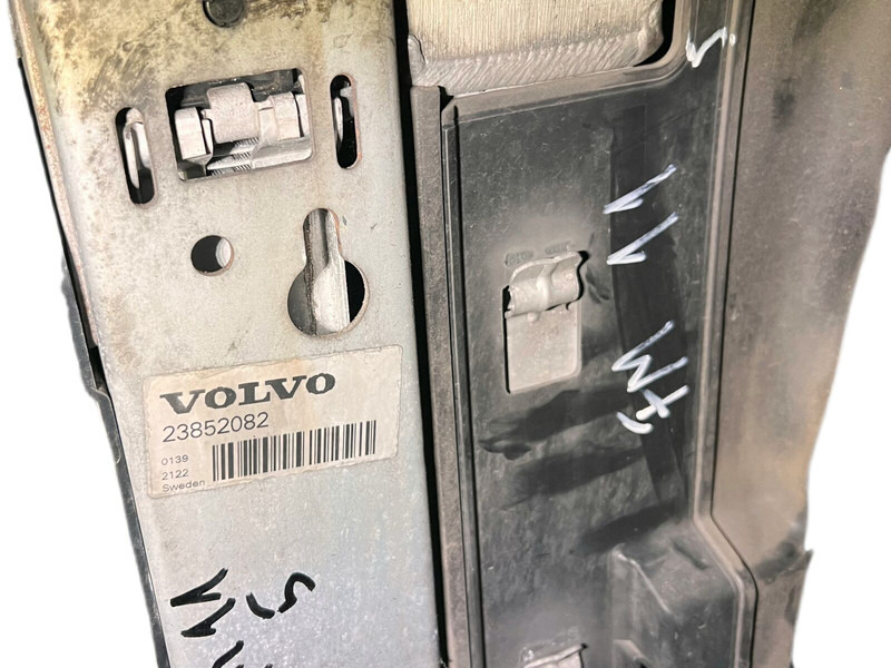 Volvo - Radijator: slika 3 Volvo - Radijator: slika 3