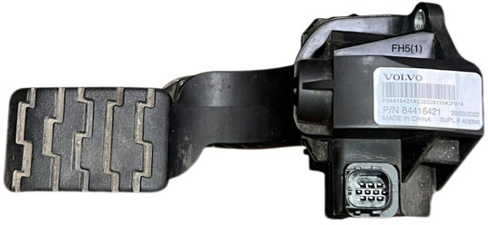 Volvo  - Pedala: slika 2 Volvo  - Pedala: slika 2