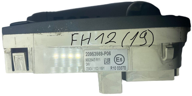 Volvo - Komandna tabla: slika 2 Volvo - Komandna tabla: slika 2