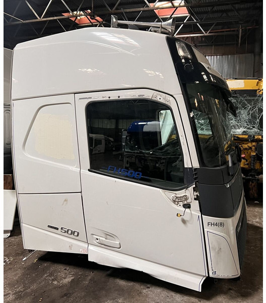Volvo right side doors 2021 - Vrata i delovi: slika 1 Volvo right side doors 2021 - Vrata i delovi: slika 1