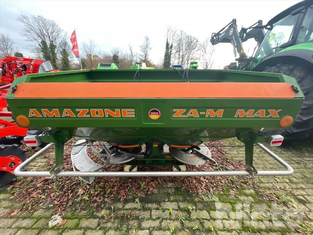 AMAZONE 1500 ZAM-M Max (2000) - Rasipač veštačkog đubriva: slika 2 AMAZONE 1500 ZAM-M Max (2000) - Rasipač veštačkog đubriva: slika 2