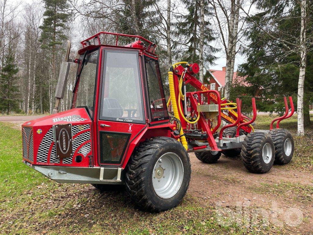 Bison 11000 - Prevoznik: slika 1 Bison 11000 - Prevoznik: slika 1