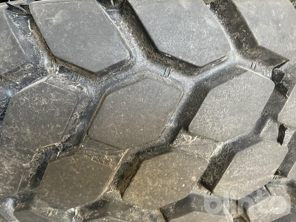 Bridgestone 17,5 R25 - Kompletan točak za Građevinska mašina: slika 2 Bridgestone 17,5 R25 - Kompletan točak za Građevinska mašina: slika 2