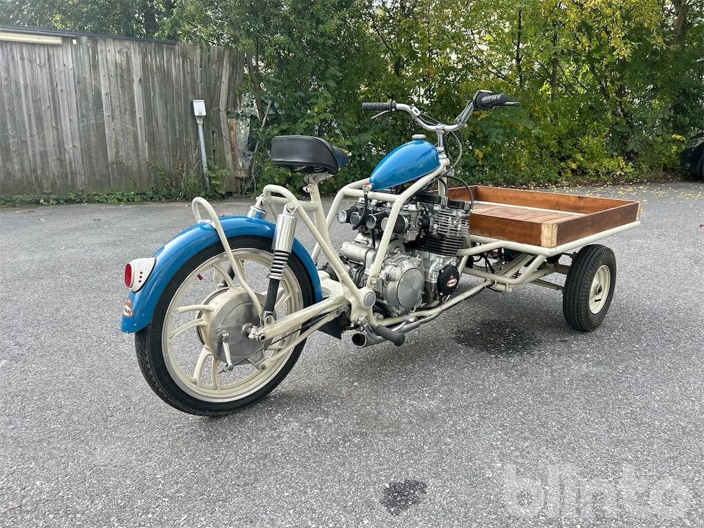 Custom - Motocikl: slika 5 Custom - Motocikl: slika 5