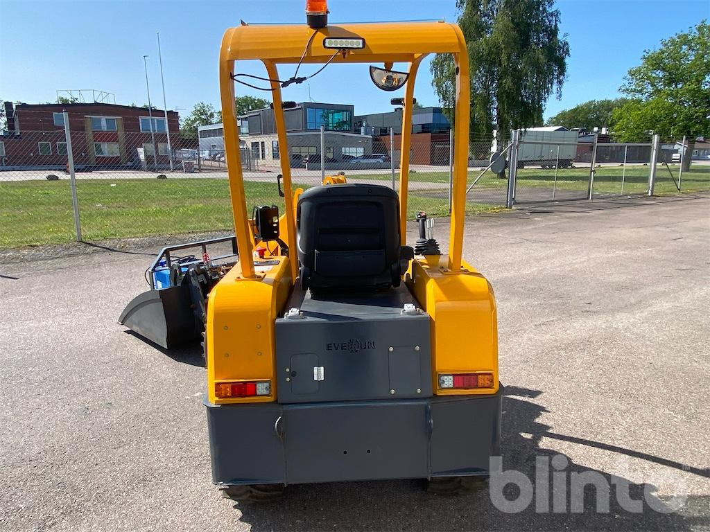 Everun EREL 06 - Utovarivač točkaš: slika 5 Everun EREL 06 - Utovarivač točkaš: slika 5