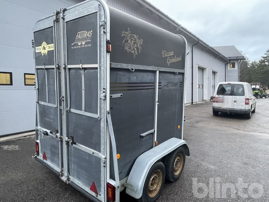 FAUTRAS PROVAN boggi - Prikolica za konje: slika 5 FAUTRAS PROVAN boggi - Prikolica za konje: slika 5