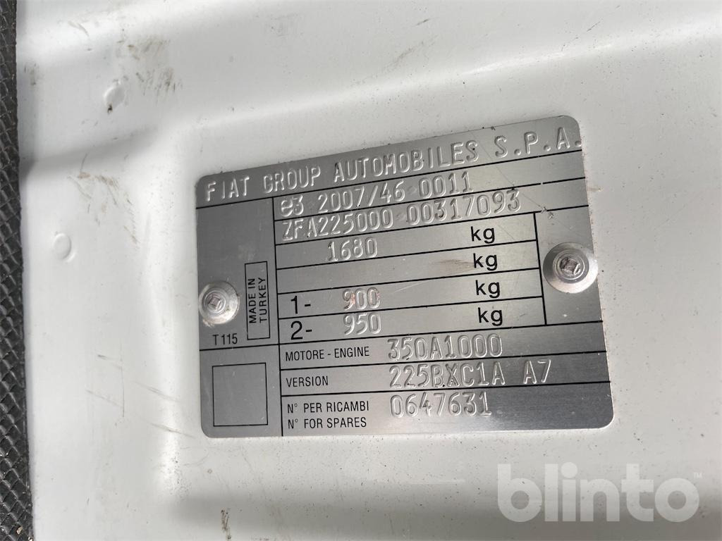 Fiat Fiorino - Mali kombi: slika 5 Fiat Fiorino - Mali kombi: slika 5