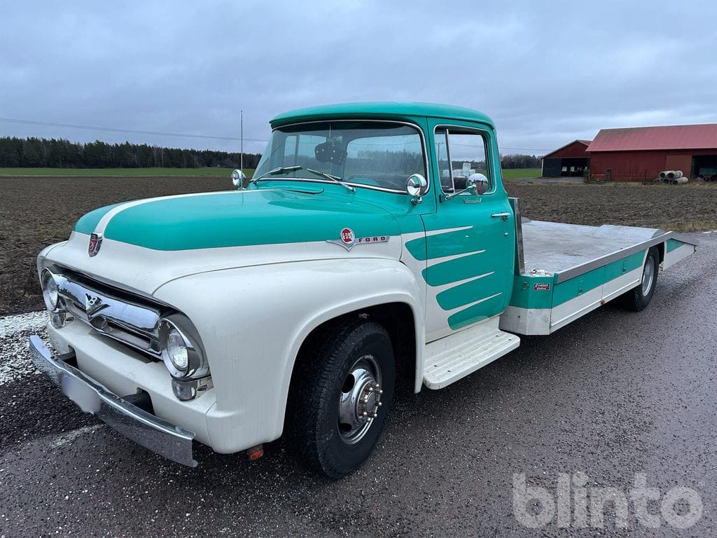 Ford F350 - Kamion za prevoz automobila: slika 1 Ford F350 - Kamion za prevoz automobila: slika 1