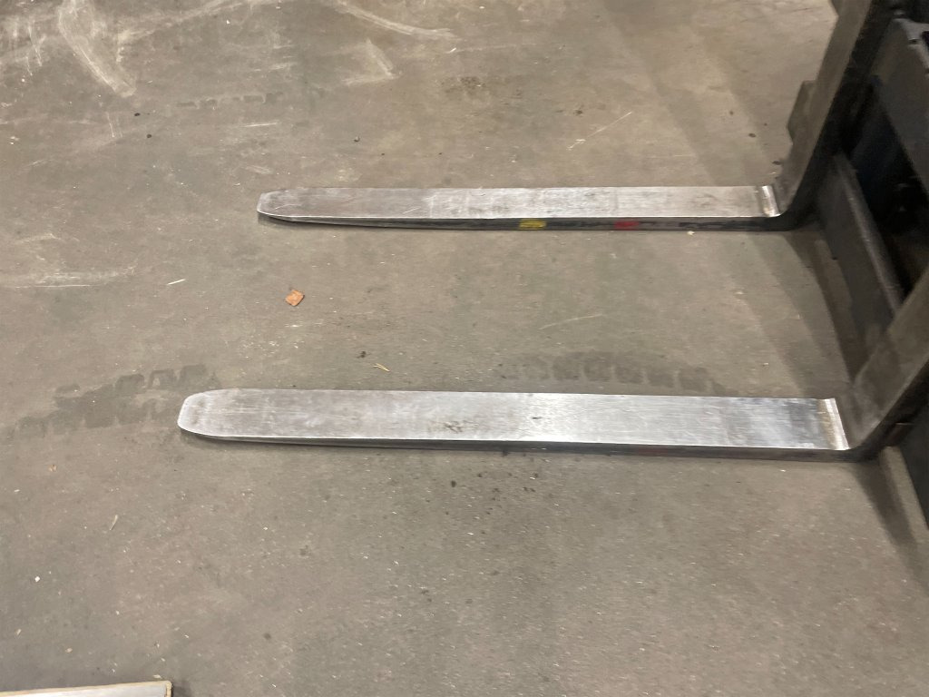 Komatsu - Viljuškar: slika 5 Komatsu - Viljuškar: slika 5