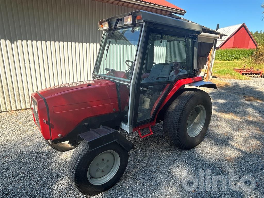 Massey Fergusson 1260 - Korisno/ Posebno vozilo: slika 4 Massey Fergusson 1260 - Korisno/ Posebno vozilo: slika 4