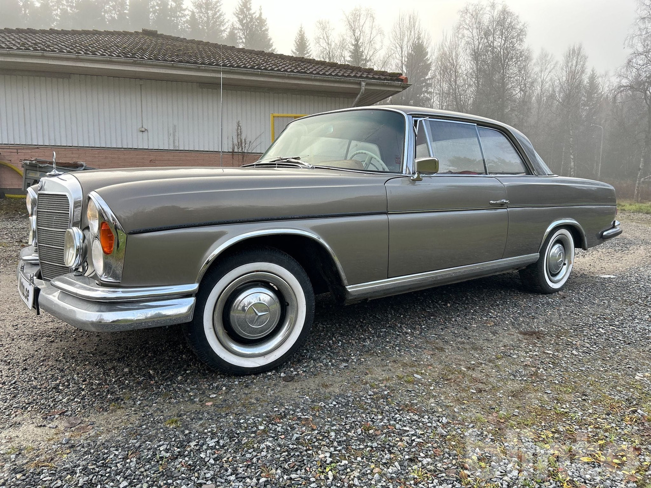 Mercedes Benz 220 SE B C - Automobil: slika 1 Mercedes Benz 220 SE B C - Automobil: slika 1