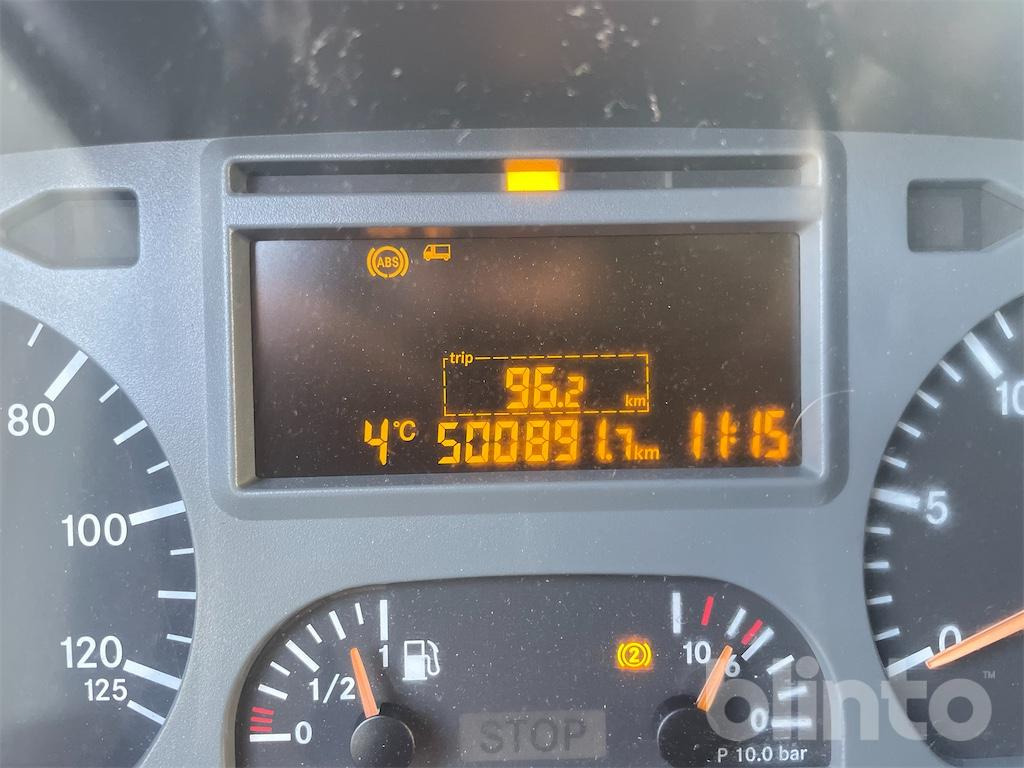 Mercedes Benz Atego 1224 (2008) - Kamion sa zatvorenim sandukom: slika 5 Mercedes Benz Atego 1224 (2008) - Kamion sa zatvorenim sandukom: slika 5