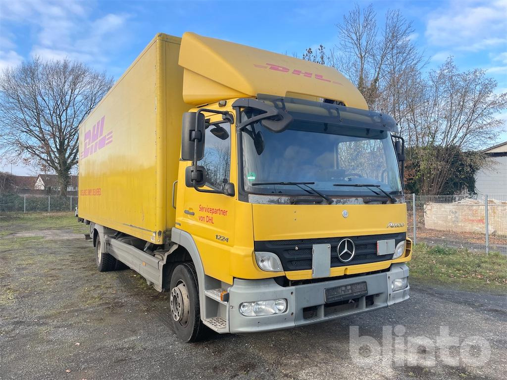 Mercedes Benz Atego 1224 (2008) - Kamion sa zatvorenim sandukom: slika 2 Mercedes Benz Atego 1224 (2008) - Kamion sa zatvorenim sandukom: slika 2