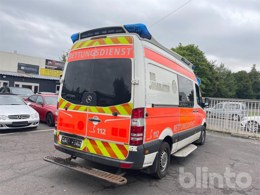 Mercedes Benz Sprinter 316D - Vozilo hitne pomoći: slika 3 Mercedes Benz Sprinter 316D - Vozilo hitne pomoći: slika 3