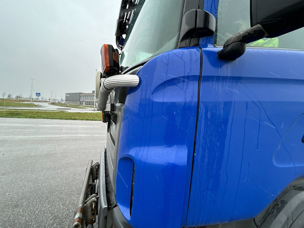 Kamion sa hidrauličnom kukom SCANIA G380LB6X2HSZ: slika 12 Kamion sa hidrauličnom kukom SCANIA G380LB6X2HSZ: slika 12