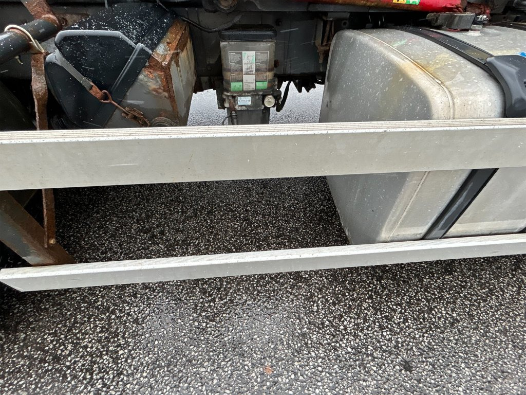 Kamion sa hidrauličnom kukom SCANIA G380LB6X2HSZ: slika 45 Kamion sa hidrauličnom kukom SCANIA G380LB6X2HSZ: slika 45