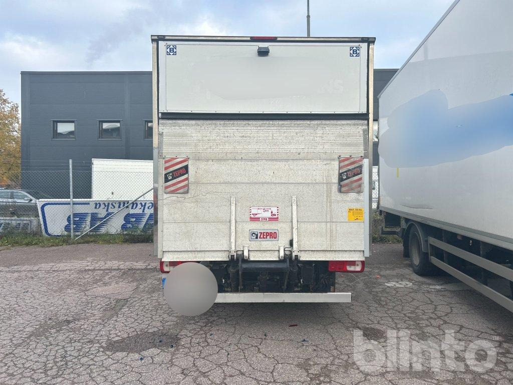 Volkswagen Crafter / Reparationsobjekt - Dostavno vozilo hladnjača: slika 5 Volkswagen Crafter / Reparationsobjekt - Dostavno vozilo hladnjača: slika 5