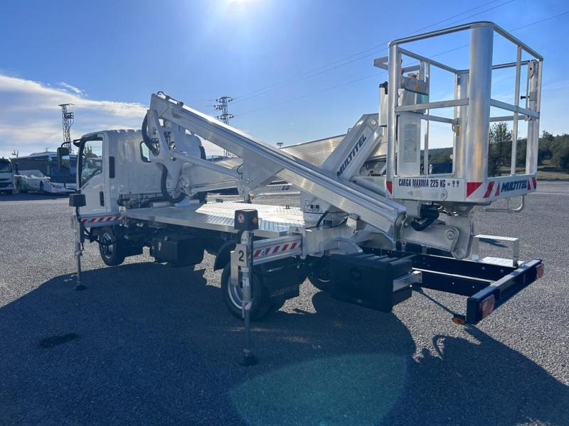 Isuzu HX200 - Vazdušna platforma montirana na kamion: slika 1 Isuzu HX200 - Vazdušna platforma montirana na kamion: slika 1