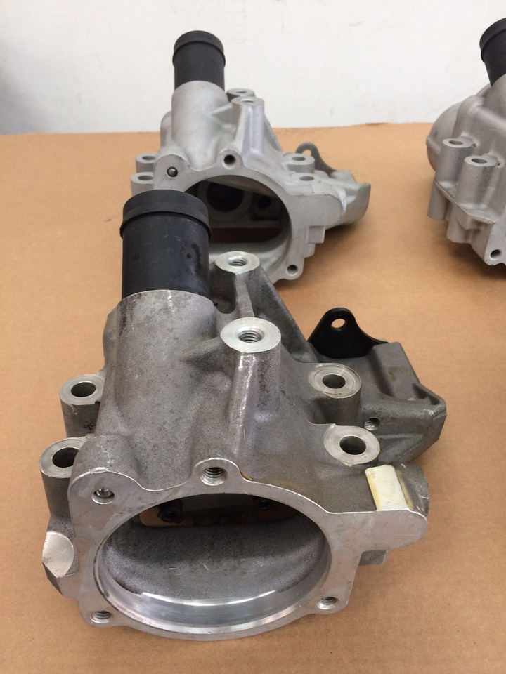 CARCASSA RIDUTTORE PER POMPA CARBURANTE ALTA PRESSIONE - MOTORI MAN D2066 / D2676 - Pumpa za gorivo za Kamion: slika 3 CARCASSA RIDUTTORE PER POMPA CARBURANTE ALTA PRESSIONE - MOTORI MAN D2066 / D2676 - Pumpa za gorivo za Kamion: slika 3