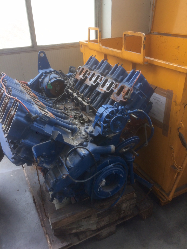 Motor MOTORE FIAT 8280.02 COMPLETO - USO RICAMBI: slika 1