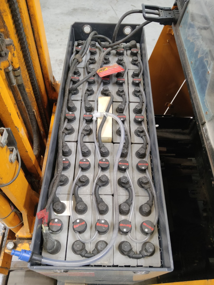 Jungheinrich ETMA13,5 - Regalni viljuškar: slika 4 Jungheinrich ETMA13,5 - Regalni viljuškar: slika 4