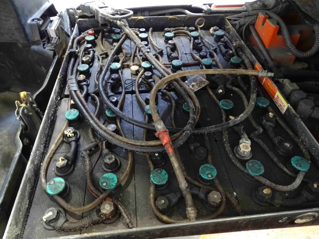 Linde E16P-02 - Električni viljuškar: slika 4 Linde E16P-02 - Električni viljuškar: slika 4
