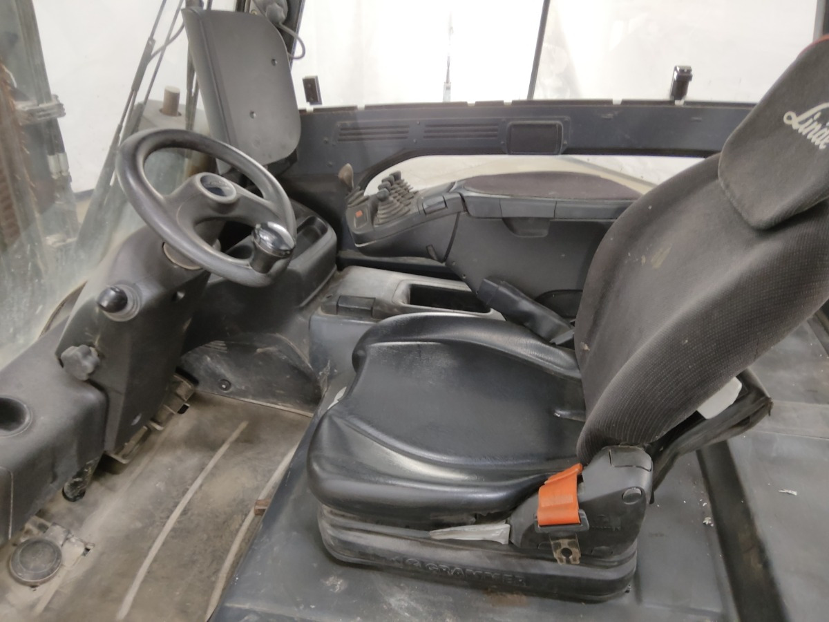 Linde E25L-01 - Električni viljuškar: slika 2 Linde E25L-01 - Električni viljuškar: slika 2