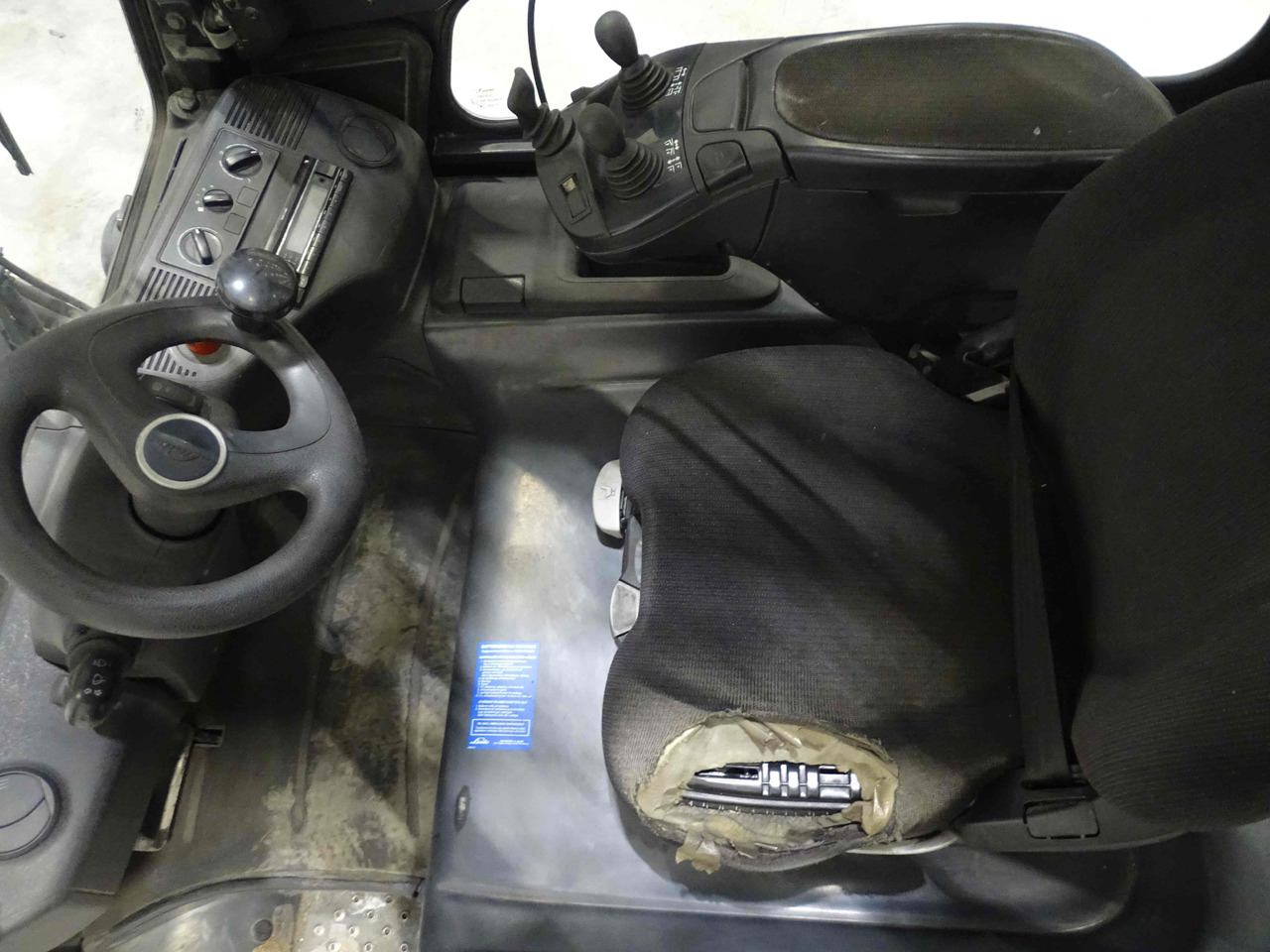 Linde E25L-01 - Električni viljuškar: slika 3 Linde E25L-01 - Električni viljuškar: slika 3