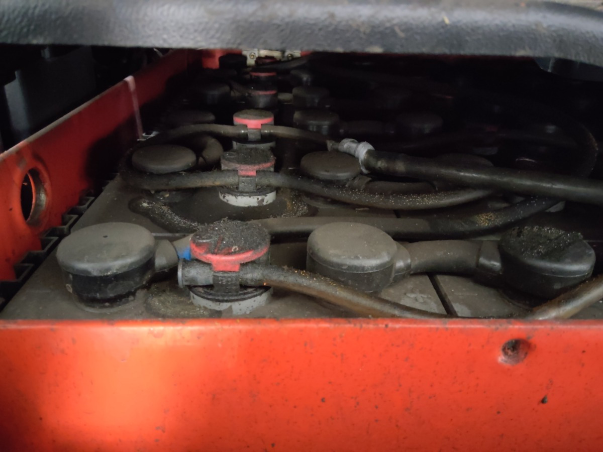 Linde R14X-03 - Regalni viljuškar: slika 4 Linde R14X-03 - Regalni viljuškar: slika 4