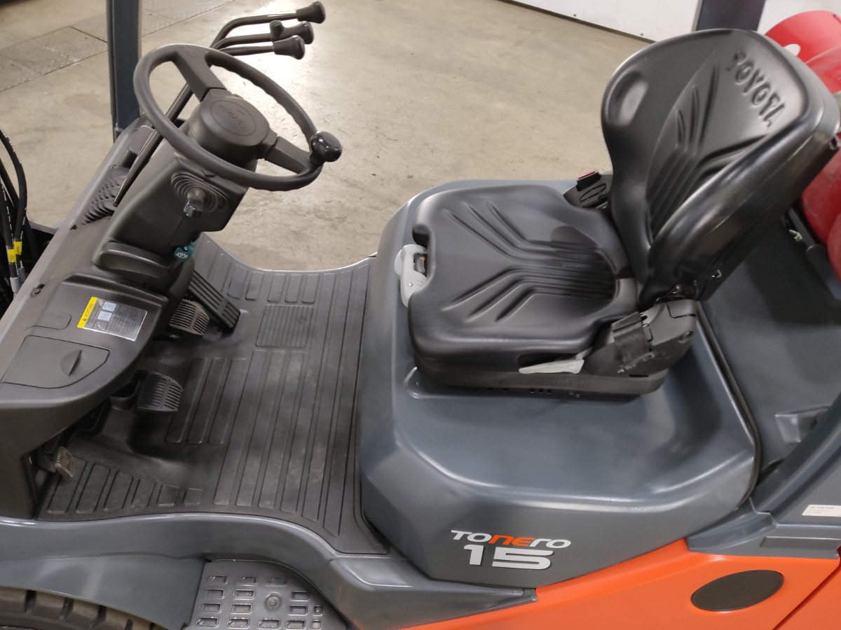 Toyota 02-8FGF15 - Viljuškar: slika 3 Toyota 02-8FGF15 - Viljuškar: slika 3