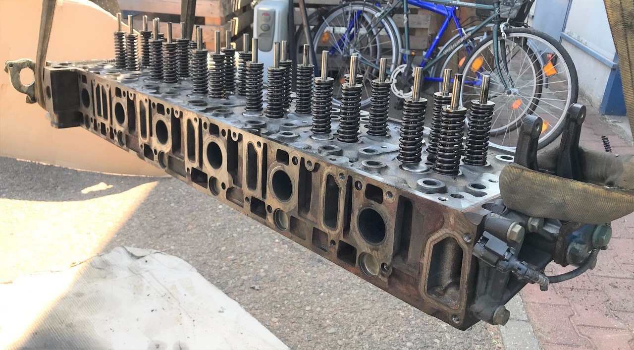 Mercedes Actros MP4 Euro 6 Cylinderhead OM470 - Motor i delovi za Kamion: slika 2 Mercedes Actros MP4 Euro 6 Cylinderhead OM470 - Motor i delovi za Kamion: slika 2