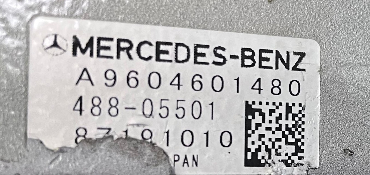 Mercedes Actros MP4 Servo Pump A9604600280 - Upravljačka pumpa za Kamion: slika 5 Mercedes Actros MP4 Servo Pump A9604600280 - Upravljačka pumpa za Kamion: slika 5