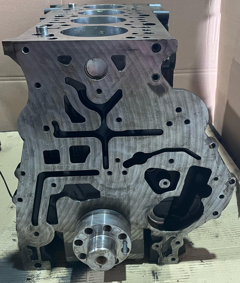 Mercedes Benz Chiulasa + Bloc Motor Reconditionat OM934 Euro 6 - Motor za Kamion: slika 4 Mercedes Benz Chiulasa + Bloc Motor Reconditionat OM934 Euro 6 - Motor za Kamion: slika 4