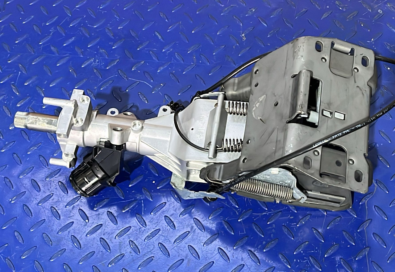 Mercedes COLUMN STEERING MERCEDES TRUCK A9674600616 - Kabina i enterijer: slika 1 Mercedes COLUMN STEERING MERCEDES TRUCK A9674600616 - Kabina i enterijer: slika 1