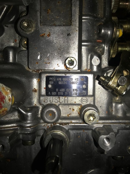 Mercedes Vito W638 Injection Pump Bosch - Pumpa za gorivo za Autobus: slika 2 Mercedes Vito W638 Injection Pump Bosch - Pumpa za gorivo za Autobus: slika 2