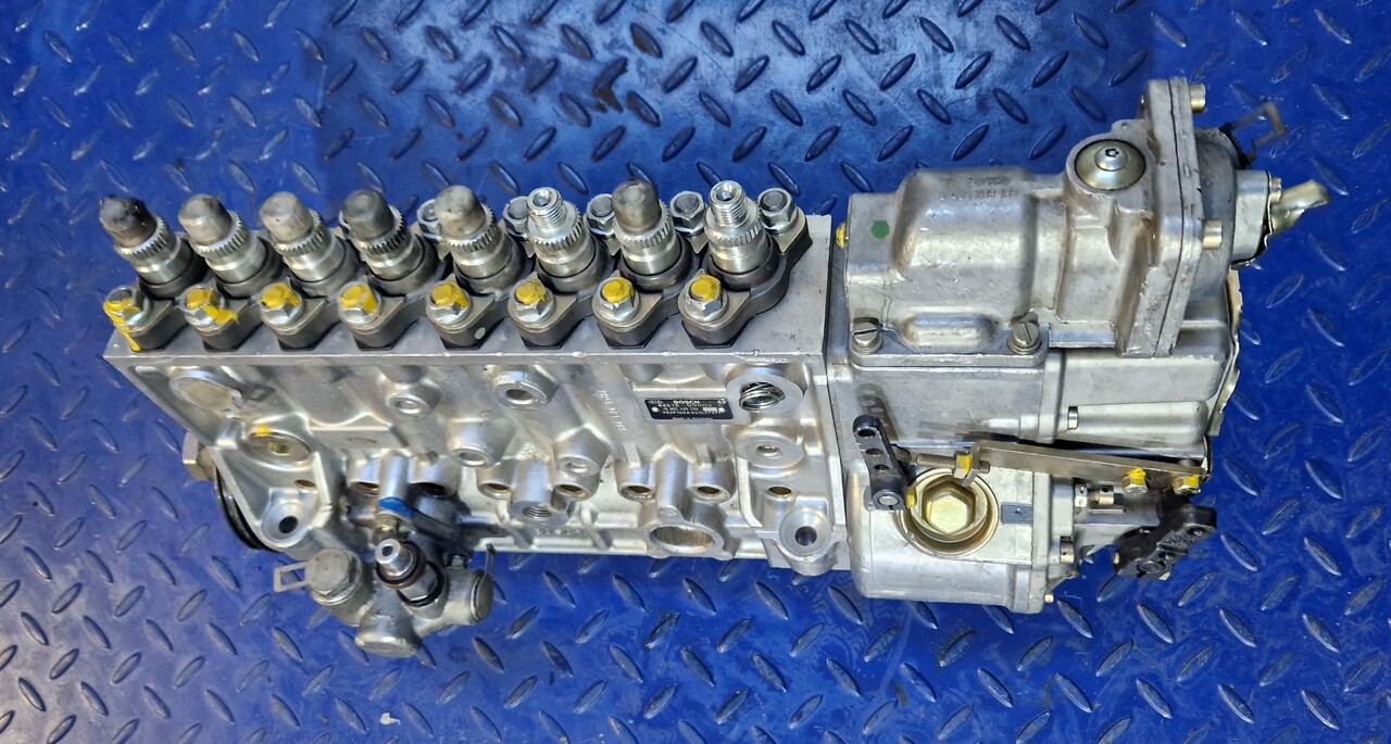 BOSCH INJECTION PUMP 0402648780 - Rezervni deo za Druga mašina: slika 2 BOSCH INJECTION PUMP 0402648780 - Rezervni deo za Druga mašina: slika 2