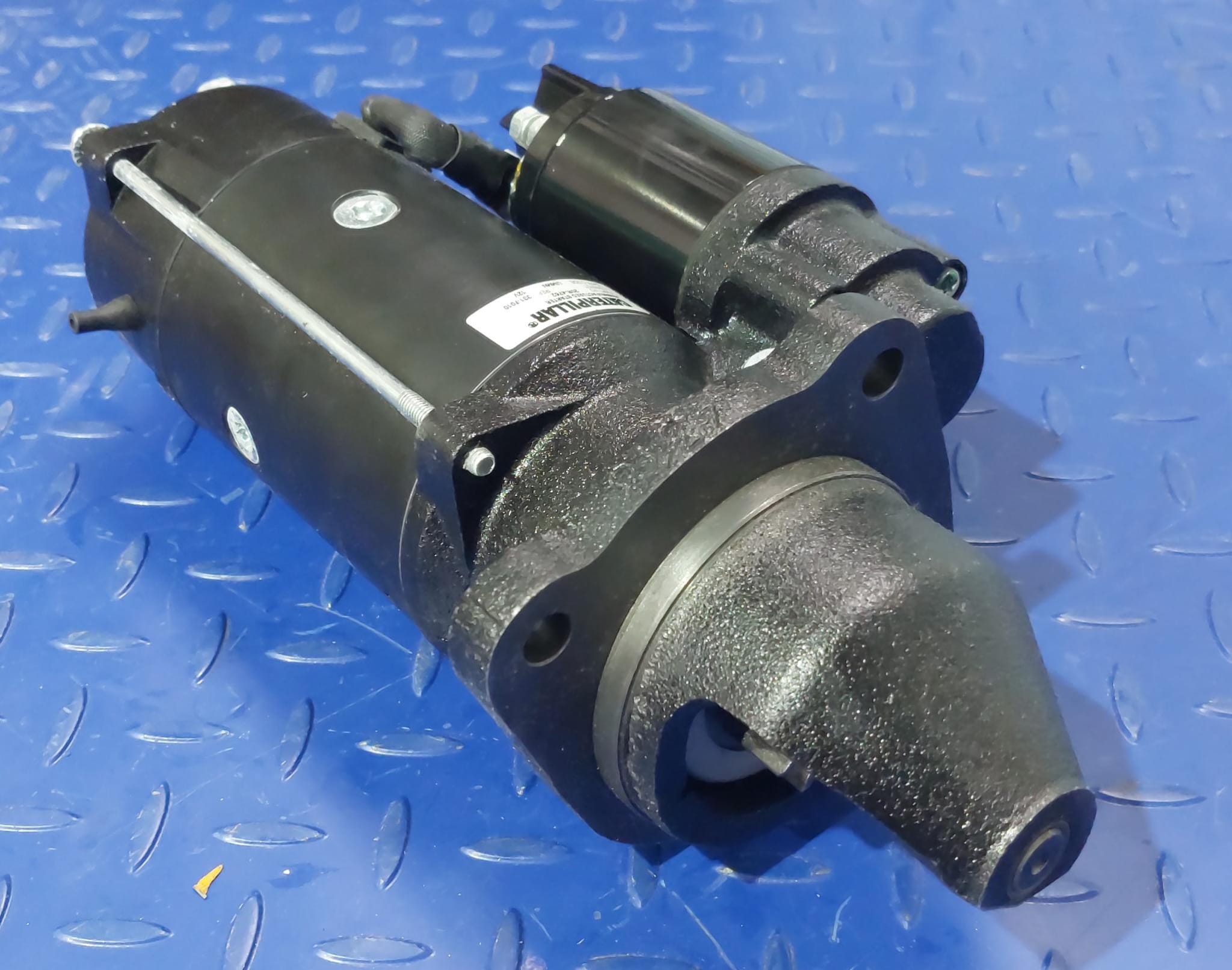 CATERPILLAR ELECTROMOTOR 12V CAT 20R-4762 - Rezervni deo za Kompaktor: slika 1 CATERPILLAR ELECTROMOTOR 12V CAT 20R-4762 - Rezervni deo za Kompaktor: slika 1