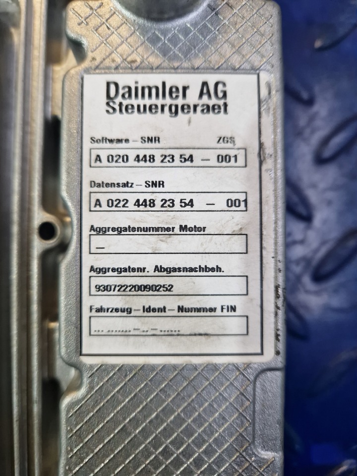 Mercedes Benz Actros MP4 ACM2.1 control unit A0004466754 - Rezervni deo za Druga mašina: slika 4 Mercedes Benz Actros MP4 ACM2.1 control unit A0004466754 - Rezervni deo za Druga mašina: slika 4